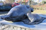 Monument met zeehonden